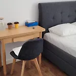 Comfy Room Near Metro